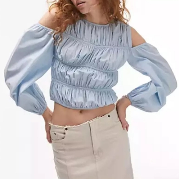 Topshop Shirred Poplin Off The Shoulder Blouse in Blue Size 6 - Picture 6 of 10